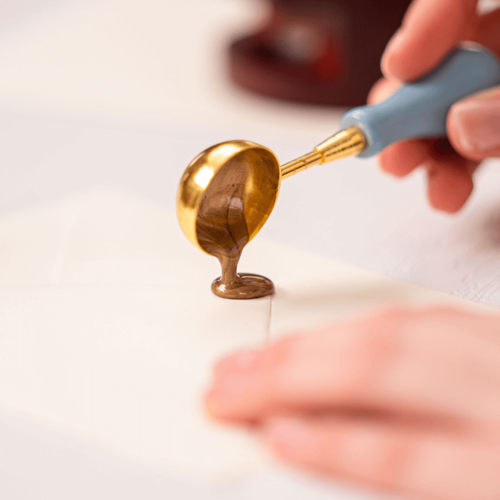 Cum turnam sigiliile de ceara usor