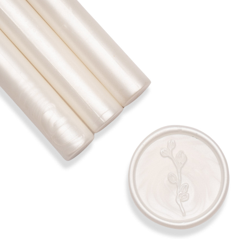 Baton ceara, alb perlat cu finisaj lucios, 1.1 x 13 cm, ceara pentru sigilii