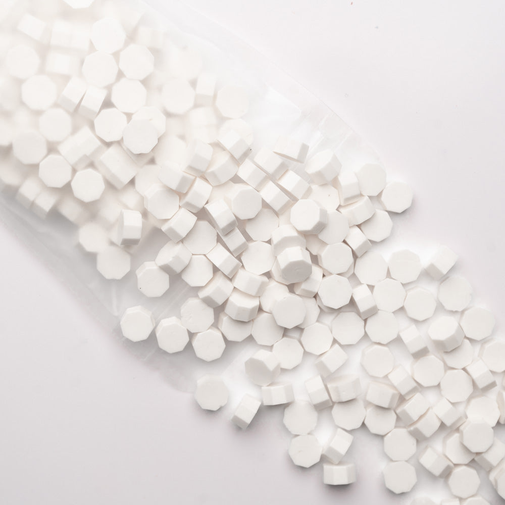 Beads ceara, alb opac, granule ceara pentru sigilii