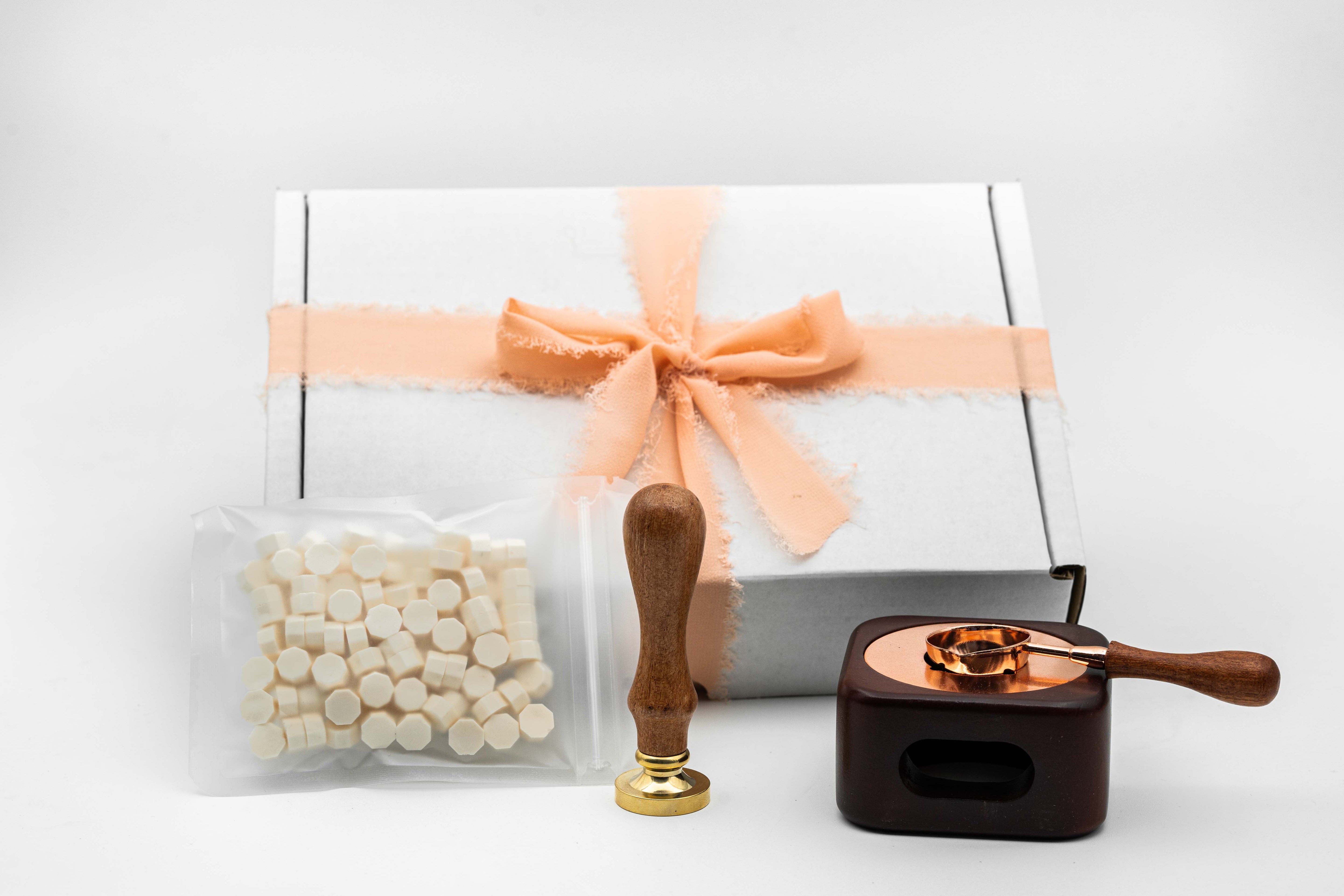 Pachet cadou Little Hug, set turnat sigilii din ceara, kit creativ